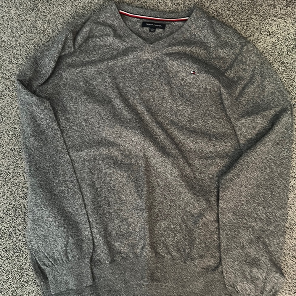 Tommy Hilfiger sweater